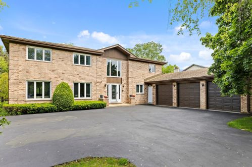 2015 Franklin Dr, Glenview, IL 60026-1074