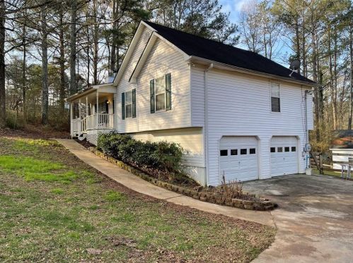 606 Huckleberry Rd, Holly Springs, GA 30114-2115