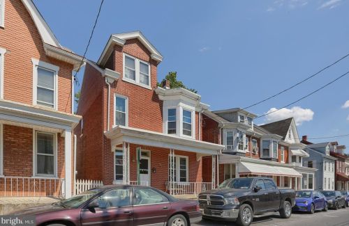 236 6th St, Lebanon, PA 17042-6215