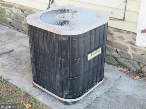 320 Middle St, Hanover PA 17331-3746 exterior