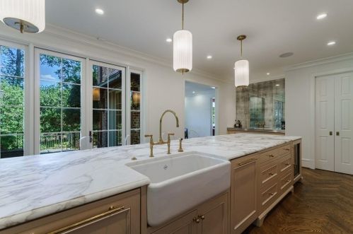 3180 Arden Rd, Atlanta GA  30305-1912 exterior