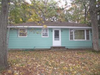 6053 Linwood Dr, Columbus, MN 55092