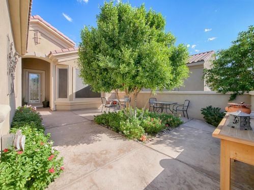 80556 Hoylake Dr, Indio, CA 92201-8904