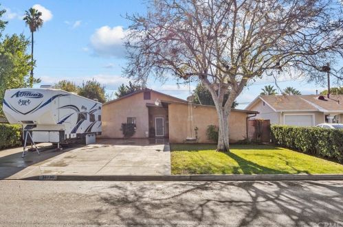 16136 Clovermead St, Covina, CA 91722-2206