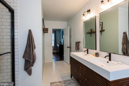 554 Spruce St, Lancaster PA  17603-3353 exterior