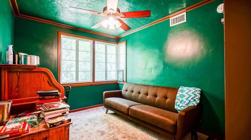 3580 Larchwood Pl, Riverside CA  92506-1236 exterior