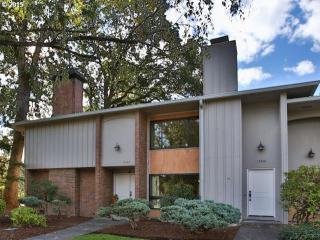 15340 Norwich St, Beaverton, OR 97006-5340