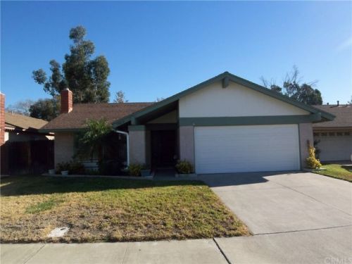 13075 San Clemente Ln, Chino, CA 91710-4034