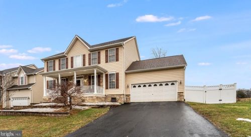 9913 Holland Meadows Ct, Fredericksburg, VA 22408-9436