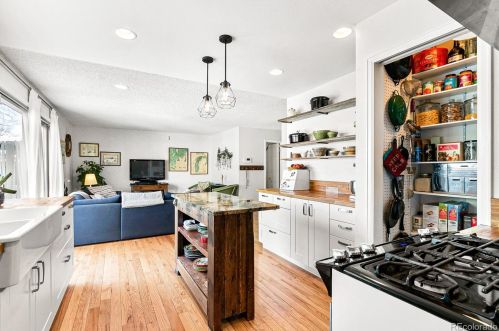 12647 Bates Cir, Aurora CO 80014-3315 exterior