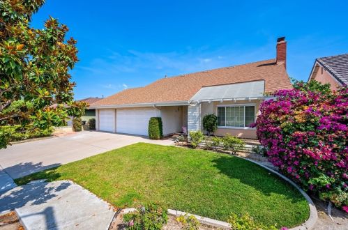 5791 Comstock Ct, Cypress, CA 90630-4617