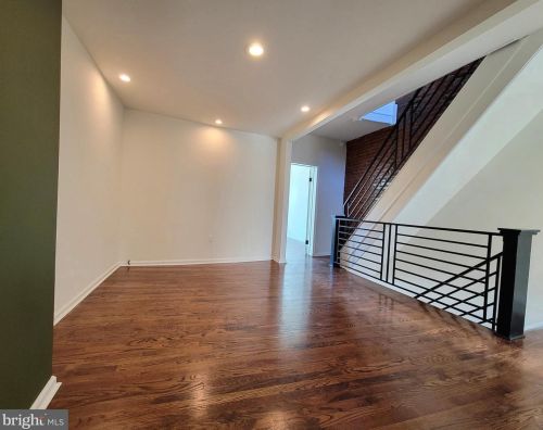 931 11 St, Philadelphia PA  19147-1901 exterior