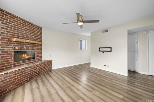 4817 120, Hawthorne CA 90250-2724 exterior