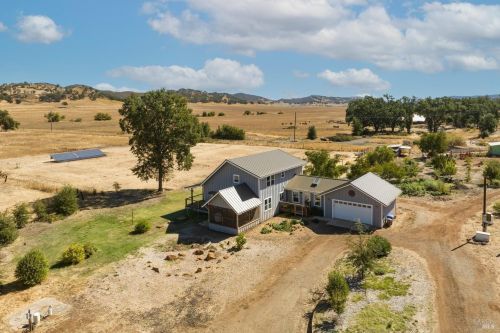16566 Butts Canyon Rd, Middletown, CA 95461-9644