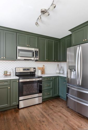 1466 Kittredge St, Denver CO  80017-4008 exterior