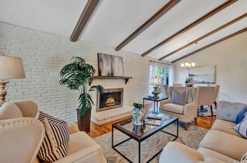 1527 Wakefield Ave, Anaheim CA  92802-3925 exterior