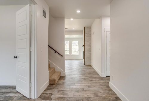 209 Lochness Ln, Fort Worth TX  76126-3212 exterior