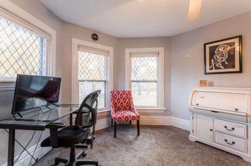 109 Alma St, Sycamore IL  60178-1624 exterior