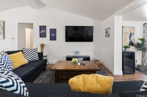 39970 Calle Bellagio, Temecula CA  92592-8620 exterior