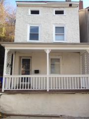341 Carson St, Philadelphia PA  19128-4804 exterior