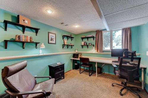 4012 Cinnabar Dr, Saint Paul MN  55122-2943 exterior