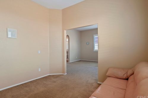 12758 Royal Palm Ln, Riverside CA  92503-7077 exterior