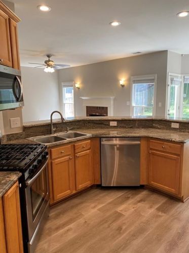 2887 Montview Dr, Marietta, GA 30060-5151
