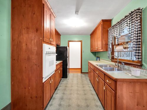 2663 Fairlane Dr, Atlanta GA  30354-2182 exterior