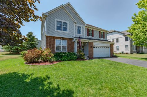 620 Alden Dr, Sycamore, IL 60178-8922