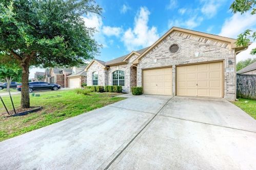 13513 Green Lodge Ct, Webberville TX  78653-3964 exterior