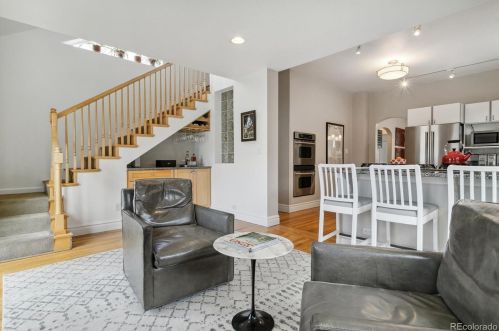 735 Washington St, Denver CO  80209-4311 exterior