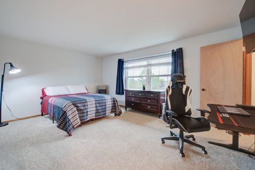 1075 Big Eagle Trl, Carol Stream IL  60188 exterior