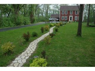 1132 Woodland Trl, Waterford, MN 55057-5285