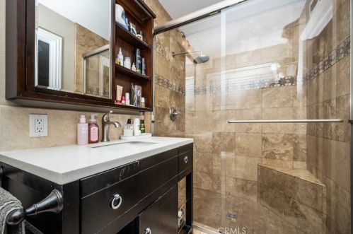 2405 Avalon Ave, Santa Ana CA 92705-7903 exterior