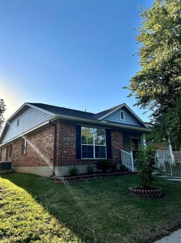 1815 Big Bend Dr, Cedar Park, TX 78613-7507