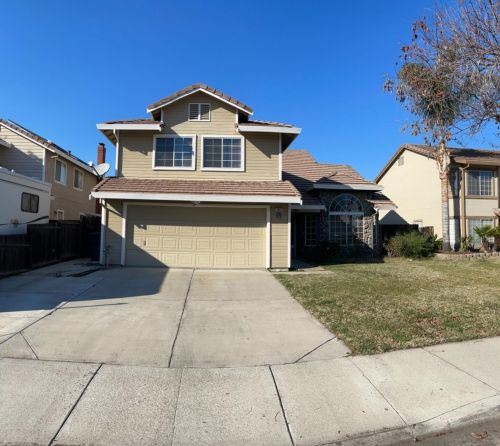 1901 Summertime Dr, Tracy, CA 95376-9663