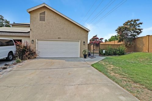 393 Sun Haven Pl, Manteca, CA 95337-4377