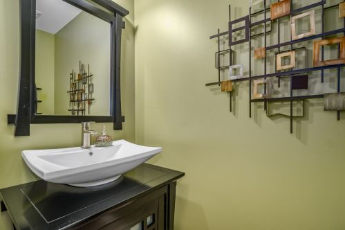 1467 Bar Harbor Ct, Pingree Grove IL  60140-2077 exterior