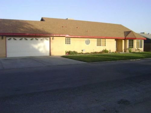 2009 Estes Ave, Corcoran, CA 93212-9724