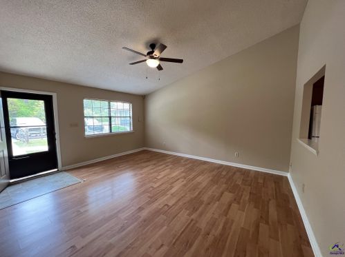 504 Tallulah Trl, Warner Robins, GA 31088-7613