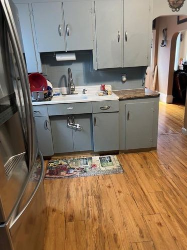 661 Union Ave, Providence, RI 02909-5420