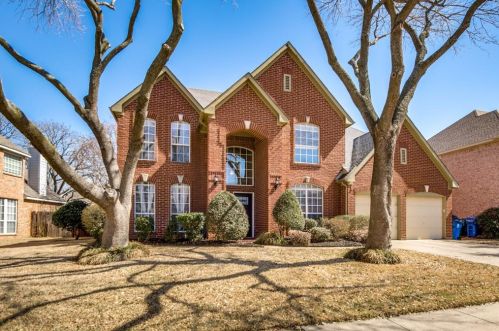 4132 Crescent Dr, Lewisville, TX 75028-2953