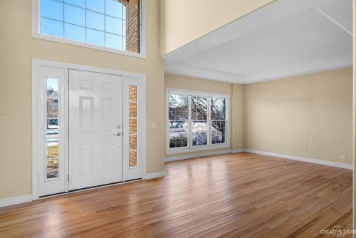 336 Pheasant Hill Dr, North Aurora, IL 60542-1286