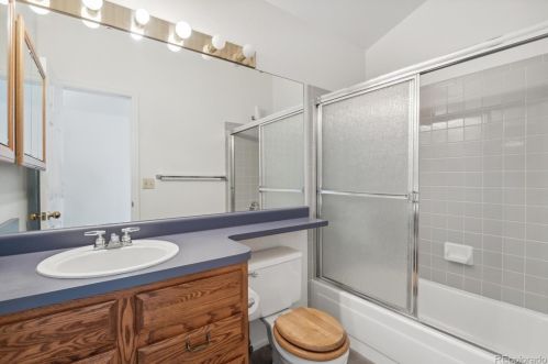 11195 Baltic Dr, Aurora CO 80014-1071 exterior