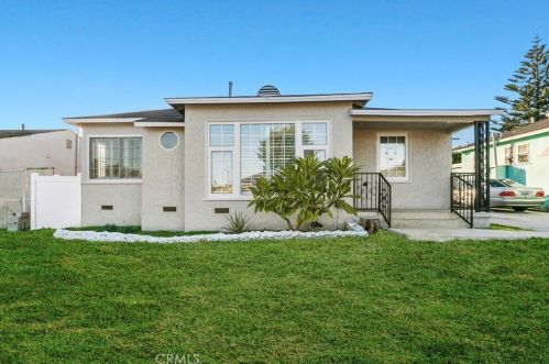 9817 4th Ave, Inglewood, CA 90305-3237