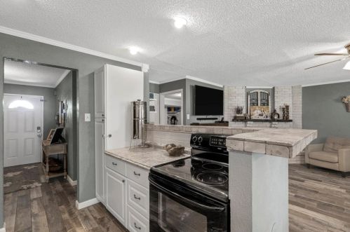 6632 Dewsbury St, Fort Worth TX  76182-4426 exterior