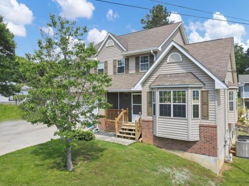 4319 Old Norcross Rd, Duluth, GA 30096-4213