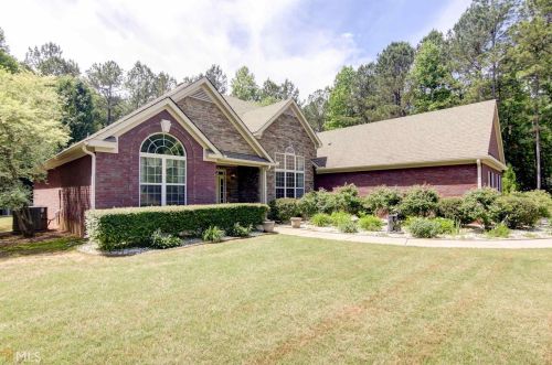 184 Cainbridge Park Dr, Newnan, GA 30263-6334