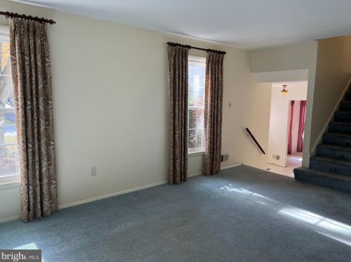 616 Piping Rock Dr, Silver Spring MD 20905-5863 exterior