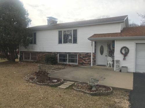461 Pine Hill Dr, Nelson, IL 61021-8755
